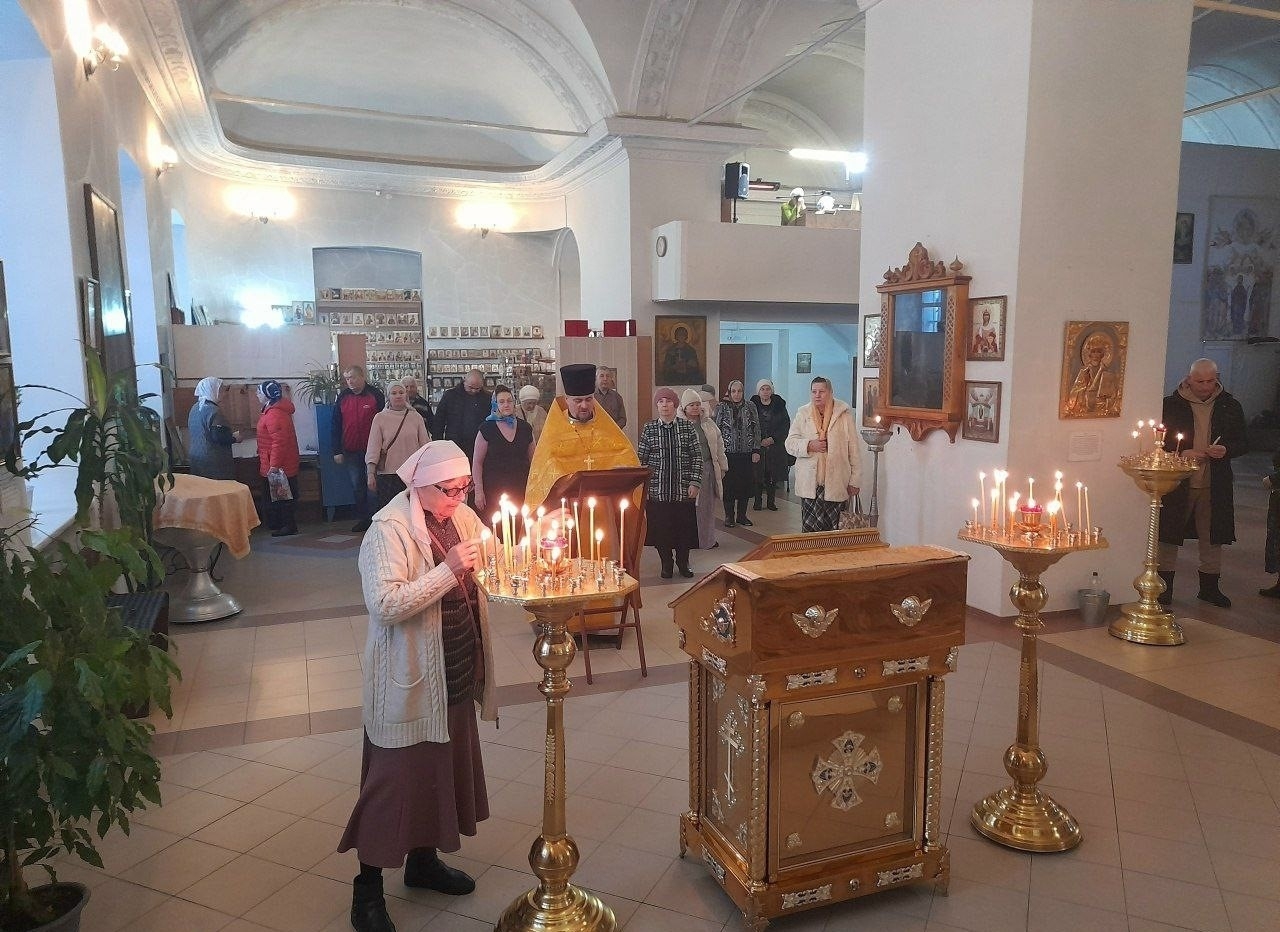 ПРЕСТОЛЬНЫЙ ПРАЗДНИК НИКОЛЬСКОГО ПРИДЕЛА ВВЕДЕНСКОГО ХРАМА Г. МИНЬЯР